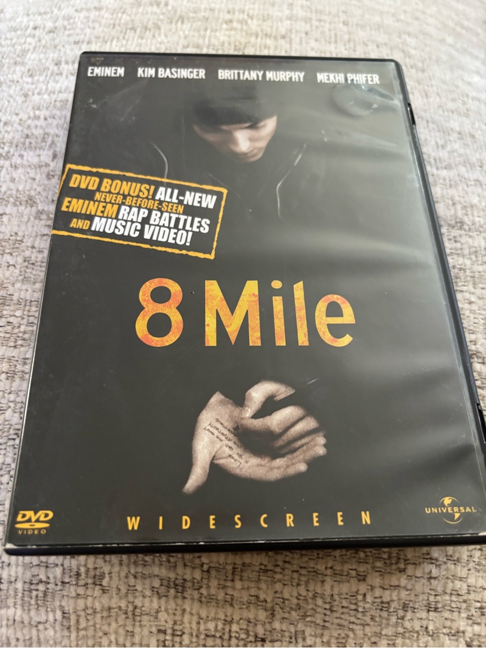 Universal 8 Mile DVD - Black and Gold Cover